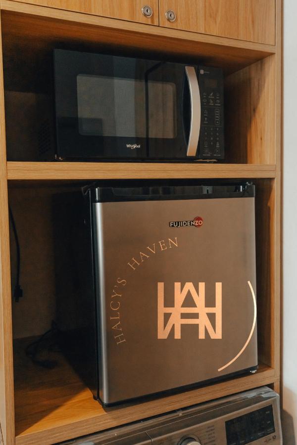 Halcy'S Haven, Studio Condo At The Heart Of Davao City Exteriör bild